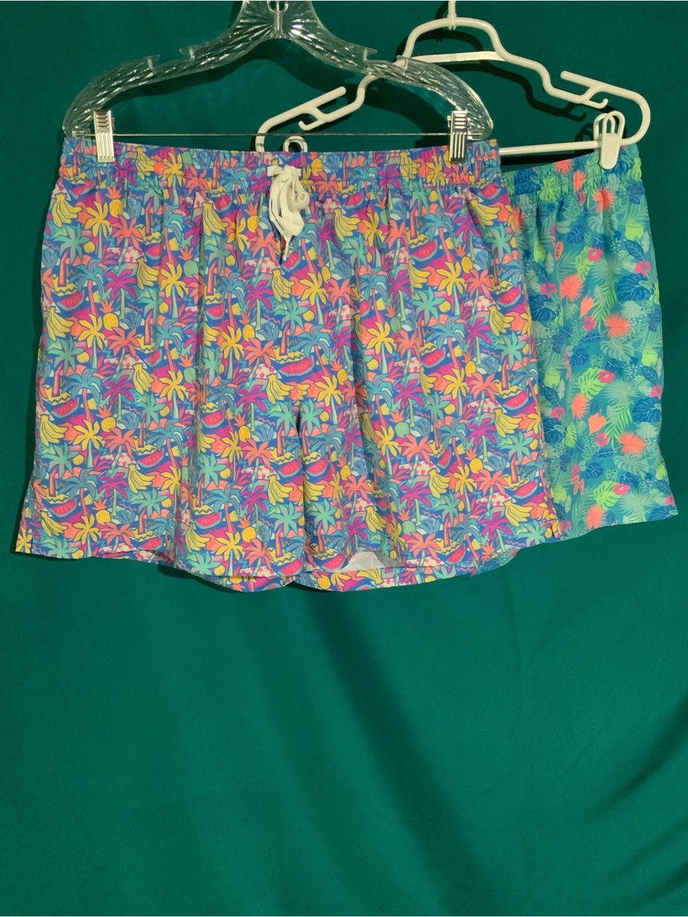 chubbies Multicolor Floral Swim Trunks - Blue, Yellow, Pink, Green